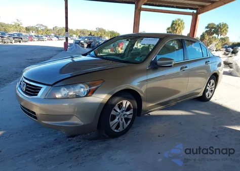 2009 Honda Accord 2.4 Lx-P z USA, uszkodzony, nr VIN 1HGCP26419A132207